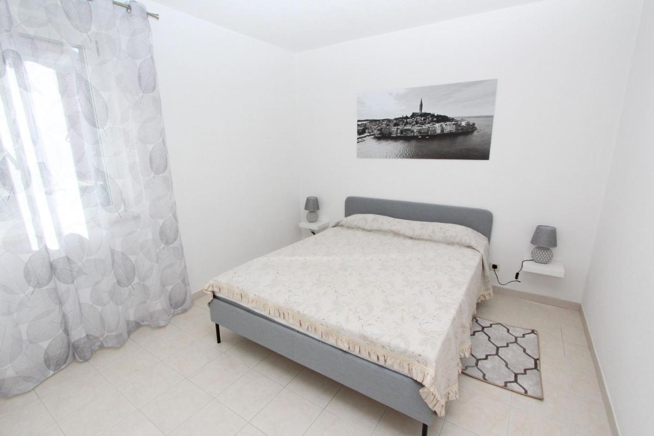 Apartment Stellina روفينج المظهر الخارجي الصورة