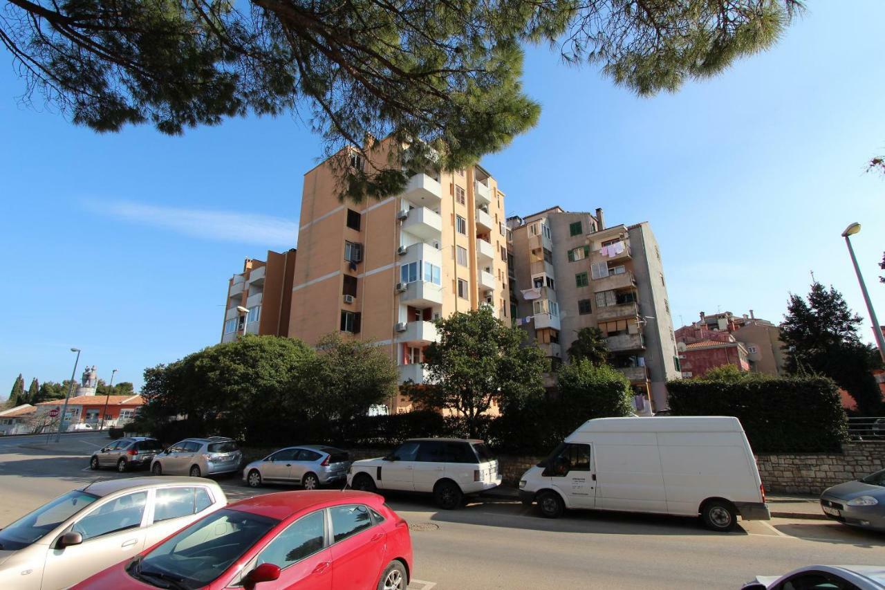 Apartment Stellina روفينج المظهر الخارجي الصورة